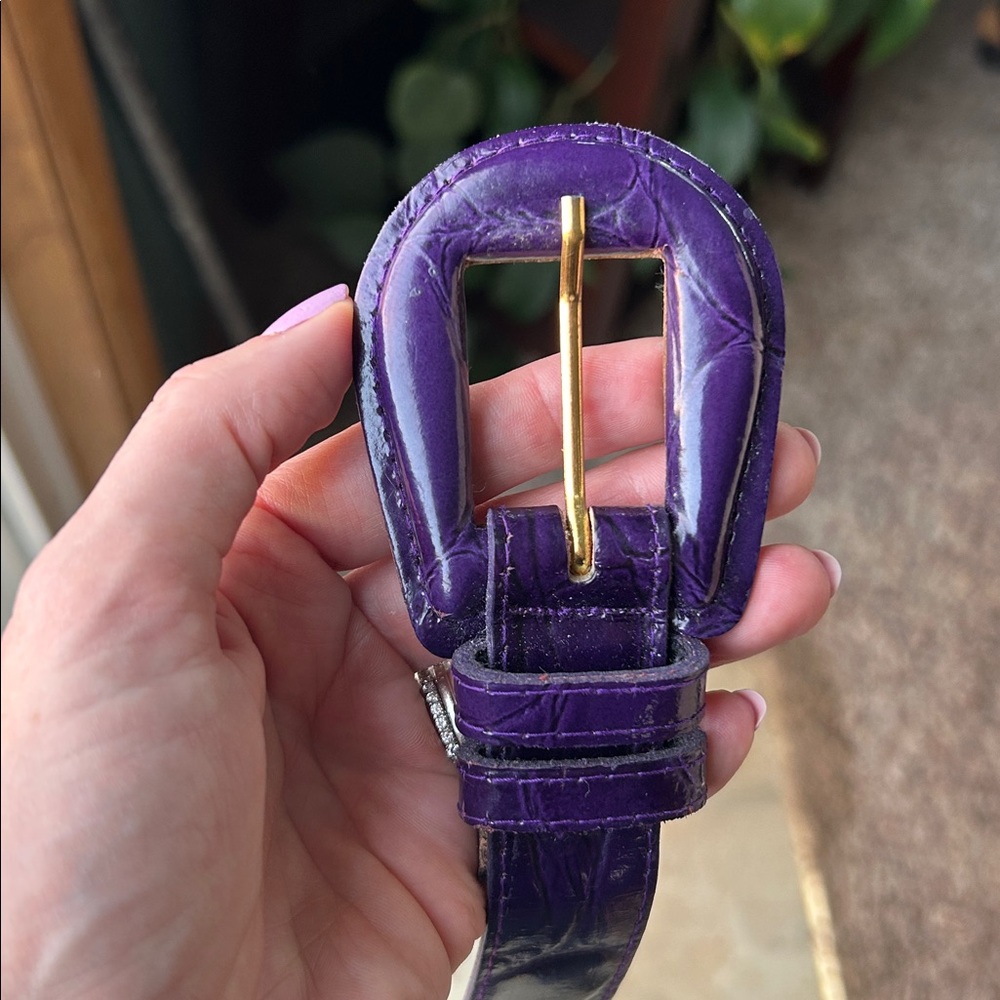 Vintage Casual Corner Italian Croc-Embossed Leather Belt – Purple – Size M